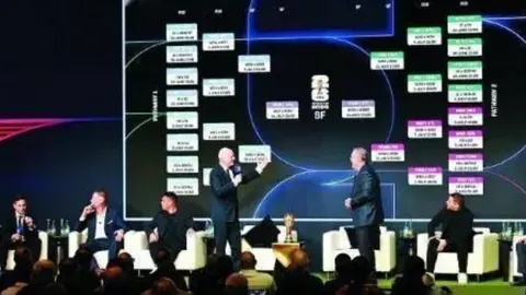 兹维列夫和鲁德晋级年终总决赛半决赛，阿尔卡拉斯止步八强