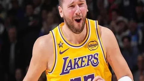 卡塔尔联战绩6胜4负，专家分析期号关键数据揭示趋势